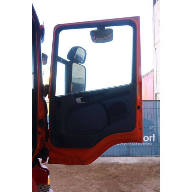 Scania P340-46264938