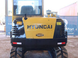 2011-hyundai-r60-7-1436792-46265027