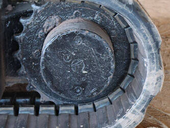 2011-hyundai-r60-7-1436792-46265042