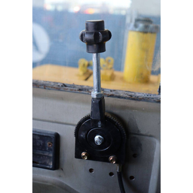 2011 هيونداي R60-7-46265052