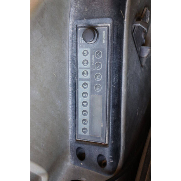 2011 هيونداي R60-7-46265054