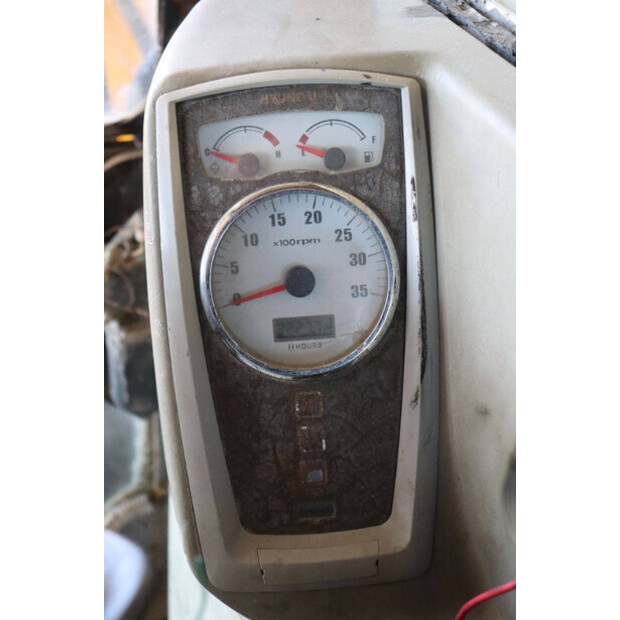 2011 هيونداي R60-7-46265055