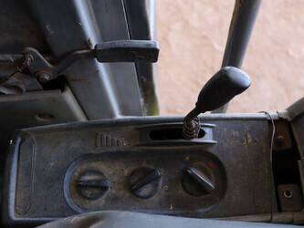 2011-hyundai-r60-7-1436792-46265058