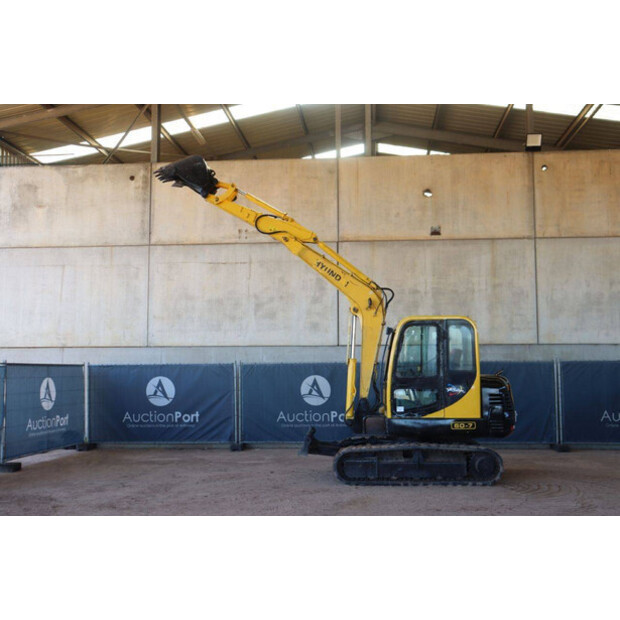 2011 هيونداي R60-7-46265060