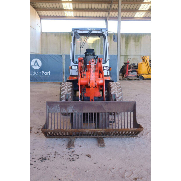 2004 KUBOTA R520NH-46265114