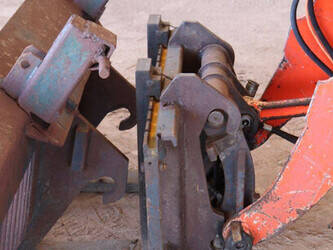 2004-kubota-r520nh-46265118