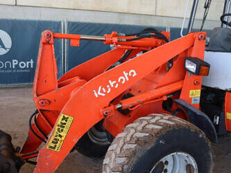 2004-kubota-r520nh-46265119