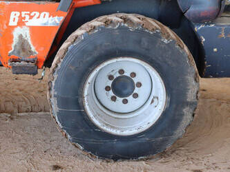 2004-kubota-r520nh-46265125