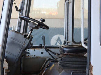 2004-kubota-r520nh-46265130