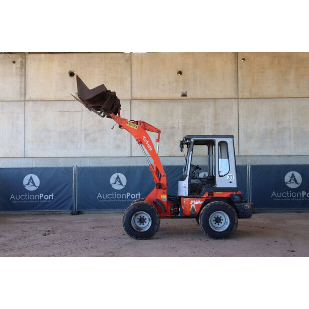 2004 KUBOTA R520NH-46265142