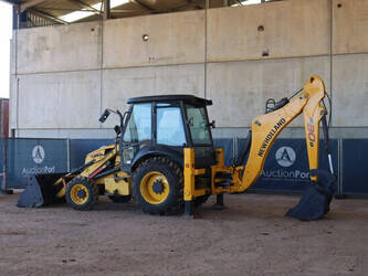 2017-new-holland-b80b-1436795-46265149