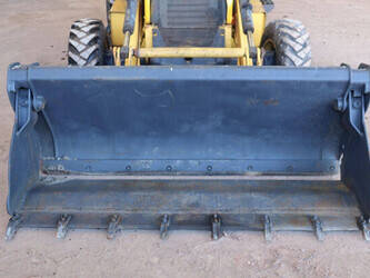 2017-new-holland-b80b-1436795-46265156