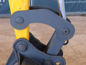 2017-new-holland-b80b-1436795-46265170