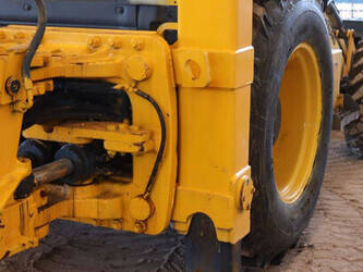 2017-new-holland-b80b-1436795-46265174