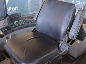 2017-new-holland-b80b-1436795-46265178