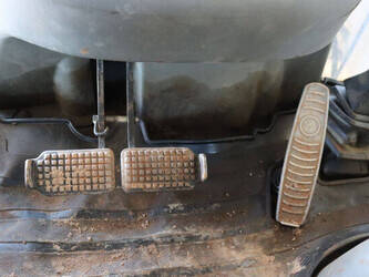 2017-new-holland-b80b-1436795-46265180