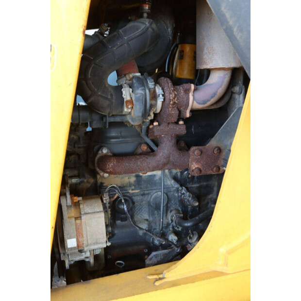 2017 New Holland B80B-46265201