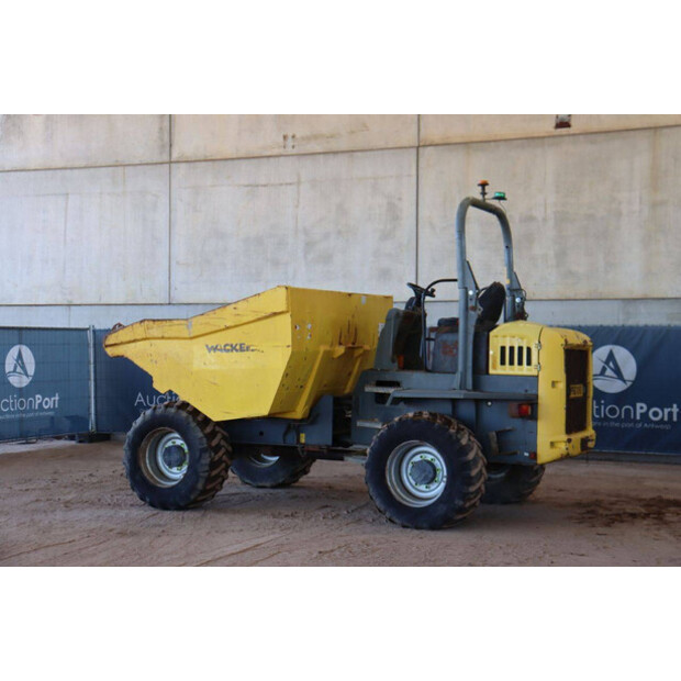 2015 Neuson DW90-46265295