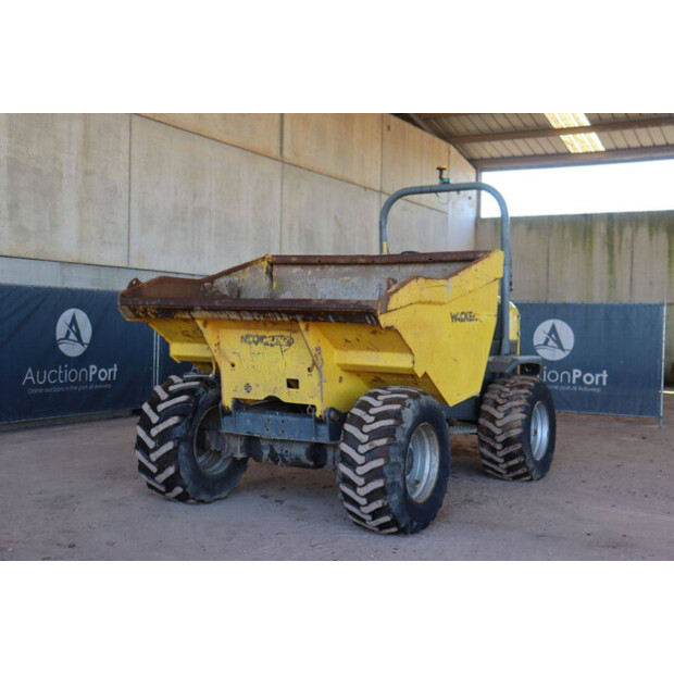 2015 Neuson DW90-46265301