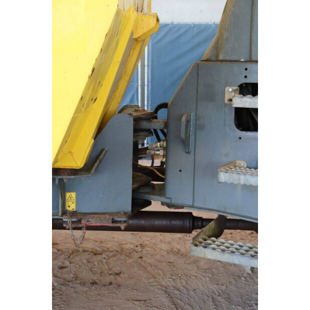 2015 Neuson DW90-46265303