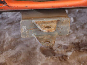 2013-ausa-d400ahg-1436801-46265386