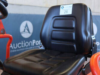 2013-ausa-d400ahg-1436801-46265391