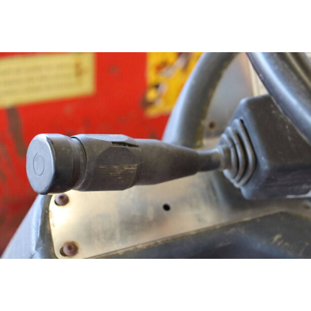 2013 اوسا D400AHG-46265397