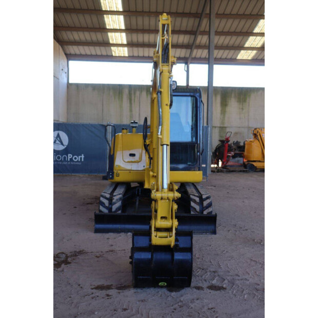 2020 Komatsu PC56-7-46265412