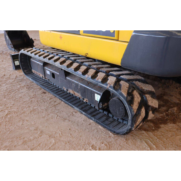 2020 Komatsu PC56-7-46265425