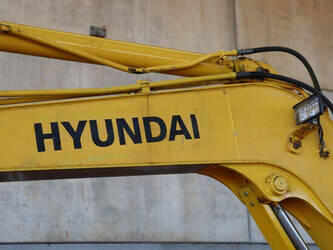 2012-hyundai-r55-7-1436803-46265459