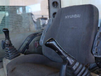 2012-hyundai-r55-7-1436803-46265472