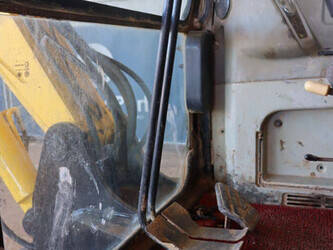 2012-hyundai-r55-7-1436803-46265473