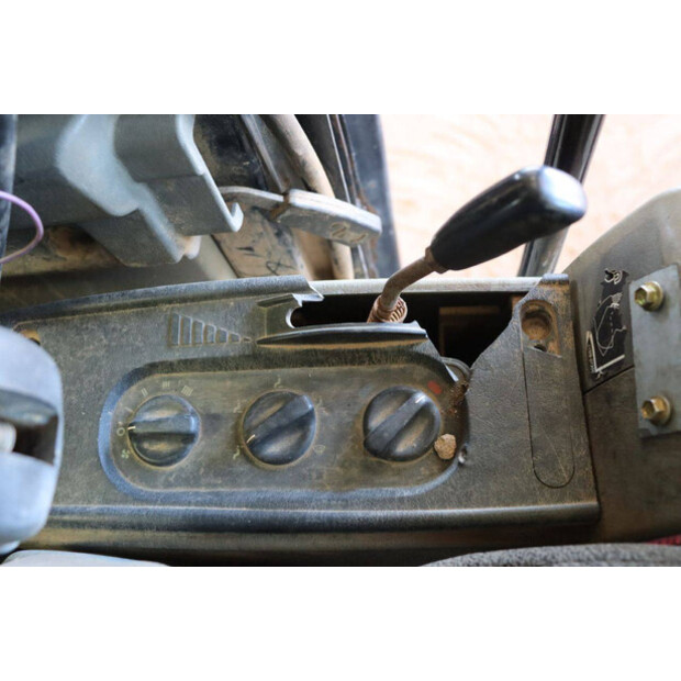 2012 Hyundai R55-7-46265481