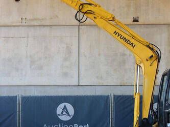 2012-hyundai-r55-7-1436803-46265486