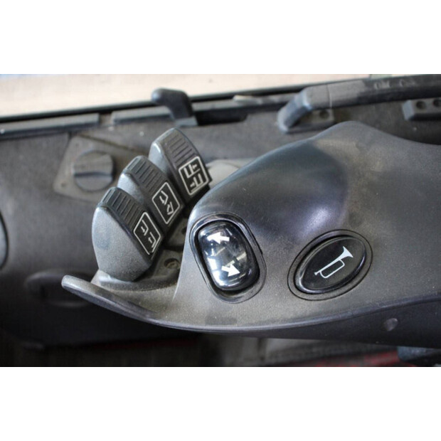 2017 Hyster H2.5FT-46265644