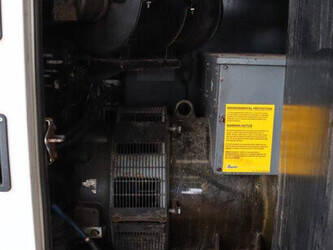 2012-sdmo-r220c3-1436808-46265661