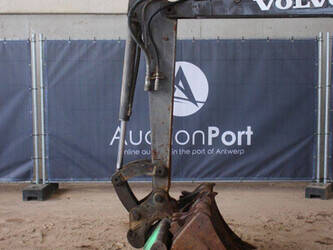 2016-volvo-ecr50d-1436809-46265678