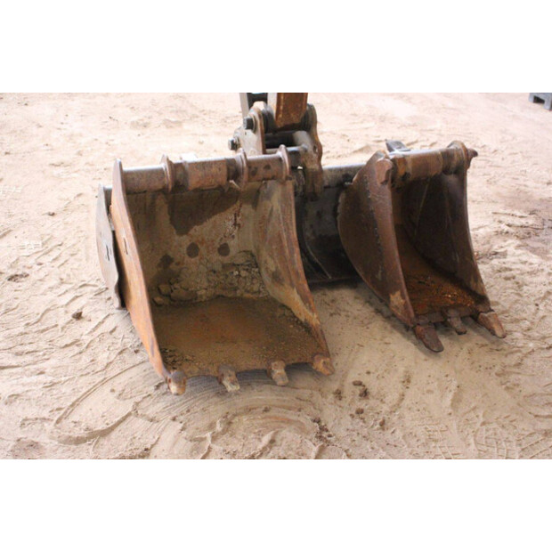 2016 فولفو ECR50D-46265685