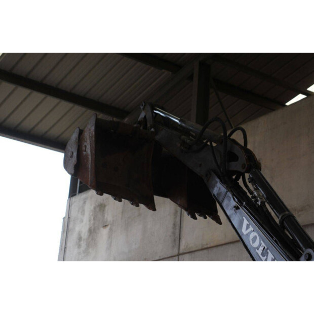 2016 فولفو ECR50D-46265708