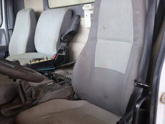 2004-renault-premium-370-dci-1436814-46265857