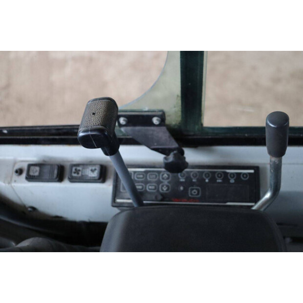 2021 TAKEUCHI TB216-46265910