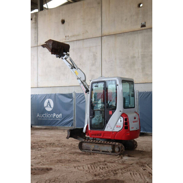 2021 TAKEUCHI TB216-46265915