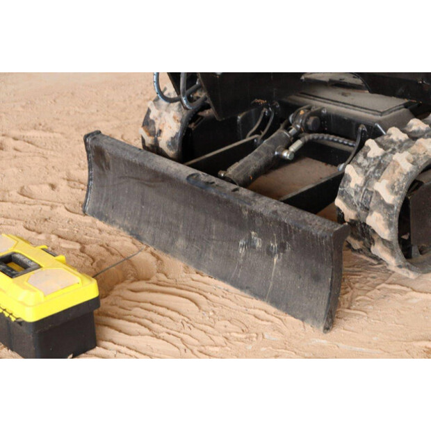 2024 إف إف إندستريال ME18-46265976