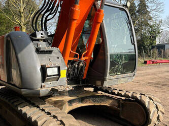 2011-zaxis-zx135us-3-46266176