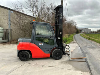 2015-toyota-40-8fd35n-46266222