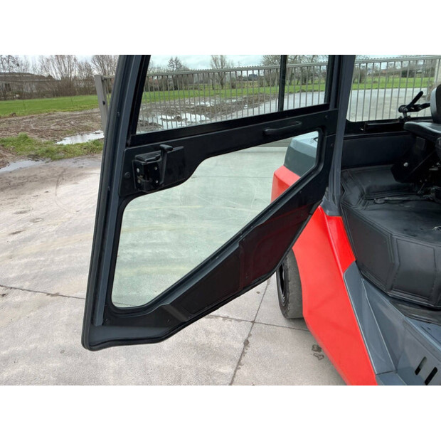 2015 تويوتا 40-8FD35N-46266225