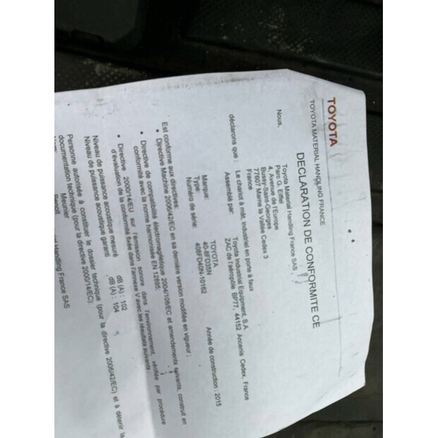 2015 تويوتا 40-8FD35N-46266231