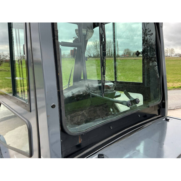 2015 تويوتا 40-8FD35N-46266232