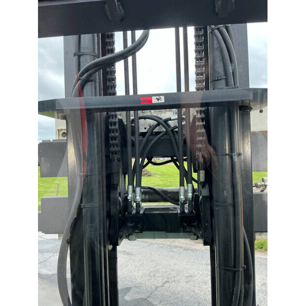 2015 تويوتا 40-8FD35N-46266265