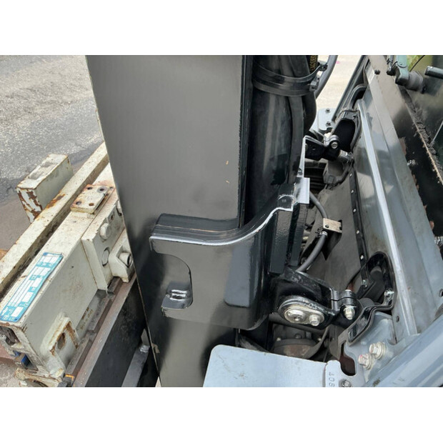 2015 تويوتا 40-8FD35N-46266266